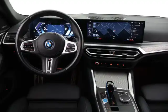 Harmaa Sedan, BMW i4 – VAR-91117