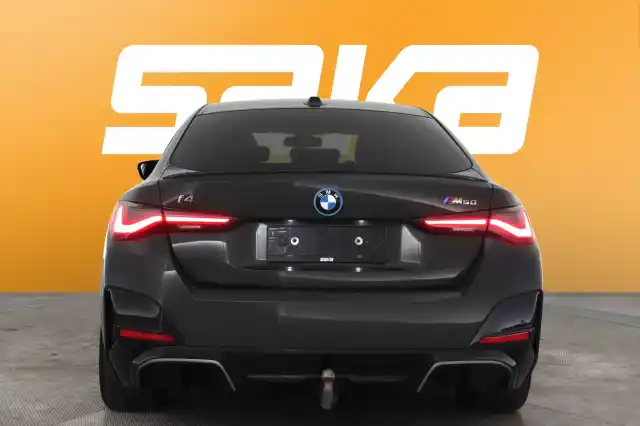 Harmaa Sedan, BMW i4 – VAR-91117