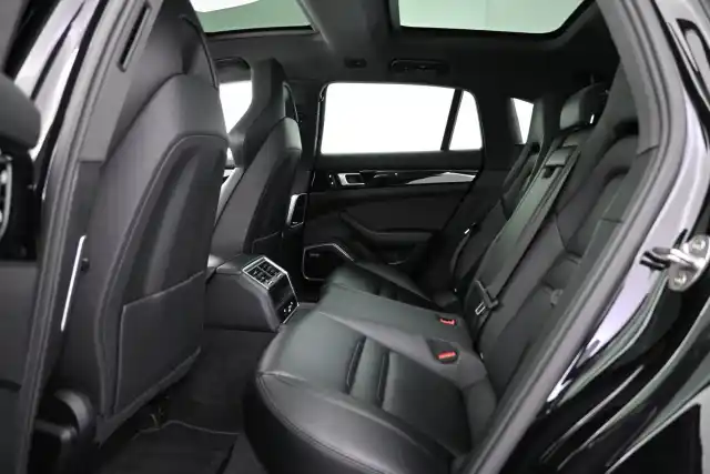 Musta Farmari, Porsche Panamera – VAR-91167