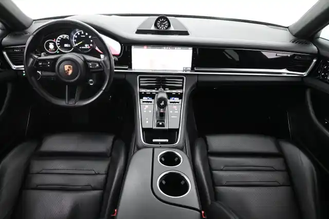 Musta Farmari, Porsche Panamera – VAR-91167