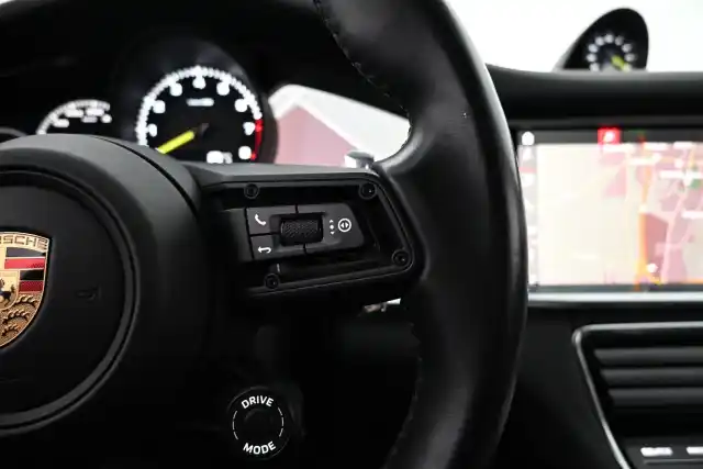 Musta Farmari, Porsche Panamera – VAR-91167