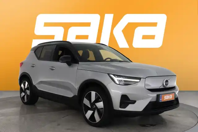 Harmaa Maastoauto, Volvo XC40 – VAR-91458