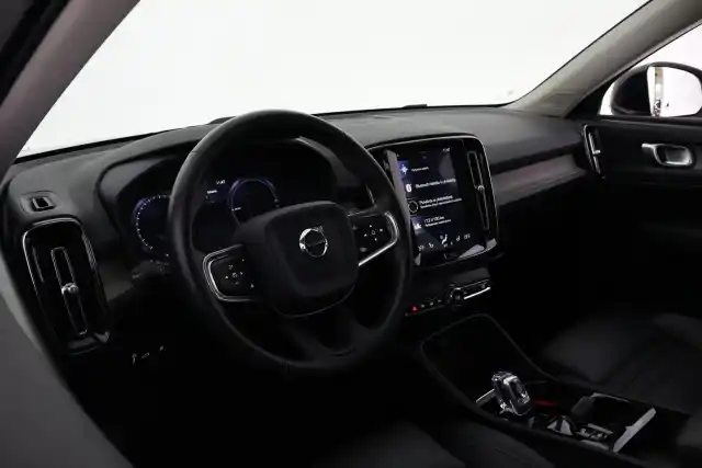 Musta Viistoperä, Volvo XC40 – VAR-91606