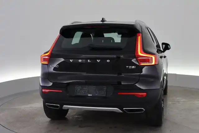 Musta Viistoperä, Volvo XC40 – VAR-91606