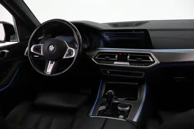 Harmaa Maastoauto, BMW X5 – VAR-91626