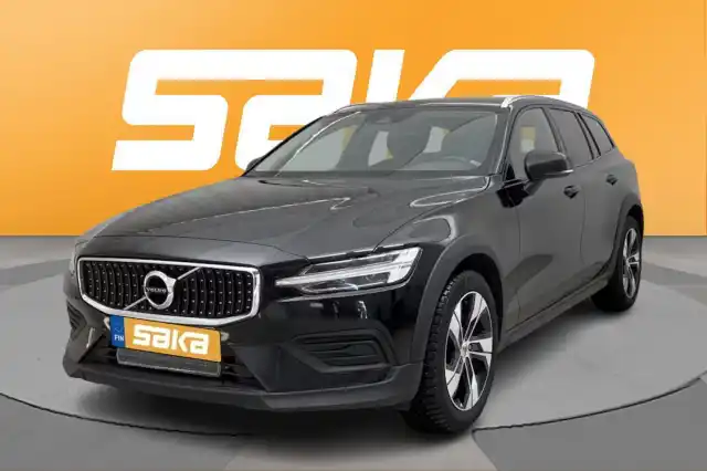 Musta Farmari, Volvo V60 Cross Country – VAR-92762