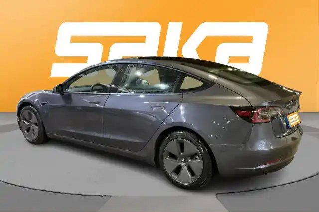 Harmaa Sedan, Tesla Model 3 – VAR-92781