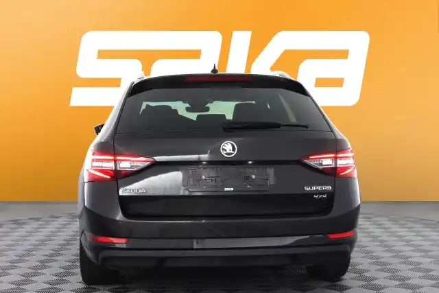 Musta Farmari, Skoda Superb – VAR-92956