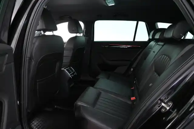 Musta Farmari, Skoda Superb – VAR-92956
