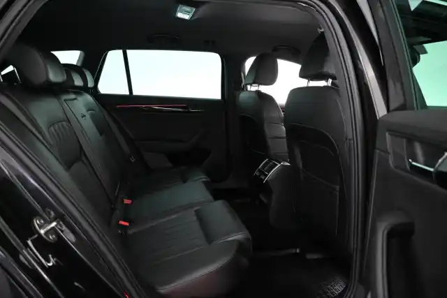 Musta Farmari, Skoda Superb – VAR-92956