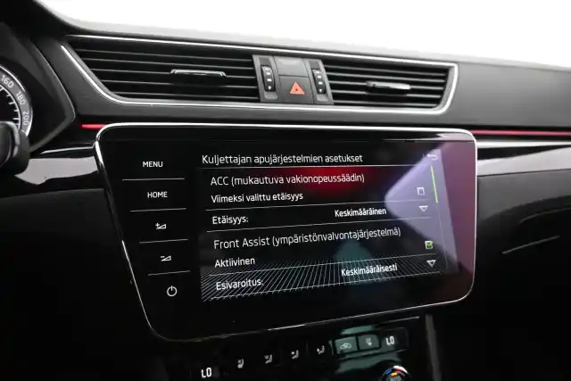 Musta Farmari, Skoda Superb – VAR-92956