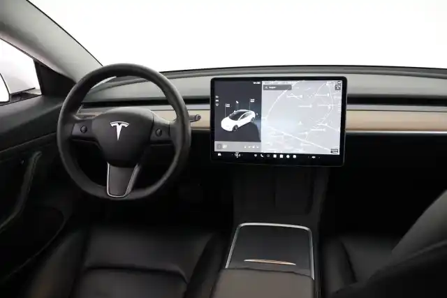 Valkoinen Viistoperä, Tesla Model 3 – VAR-93165