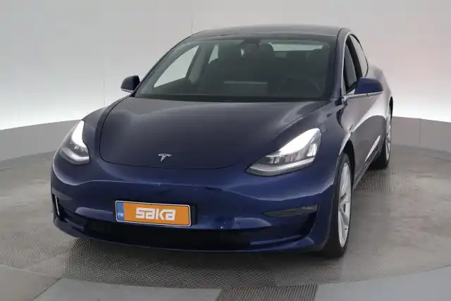 Sininen Sedan, Tesla Model 3 – VAR-93365