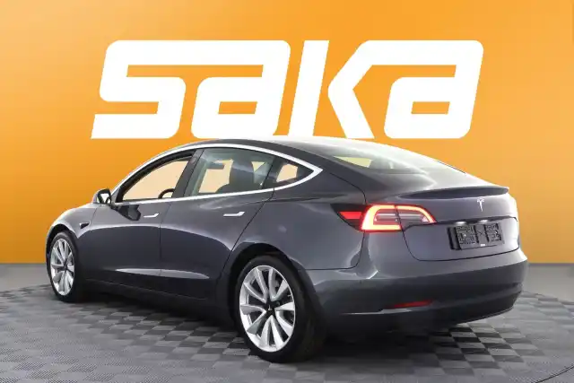 Harmaa Sedan, Tesla Model 3 – VAR-93660