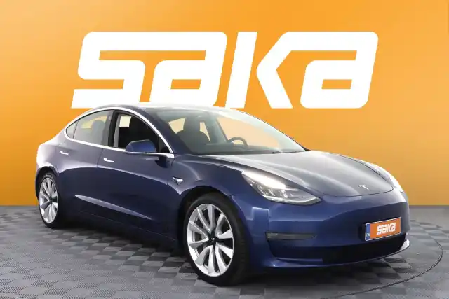 Sininen Sedan, Tesla Model 3 – VAR-93760