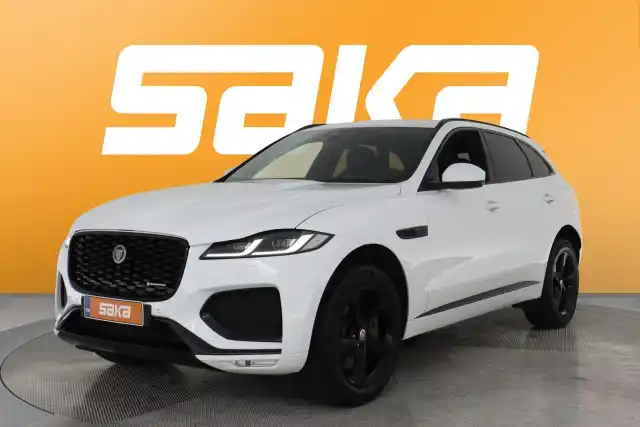 Valkoinen Maastoauto, Jaguar F-PACE – VAR-93783