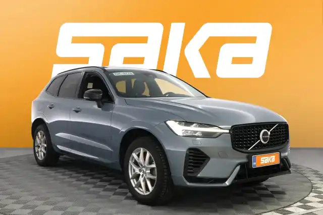 Harmaa Maastoauto, Volvo XC60 – VAR-93944