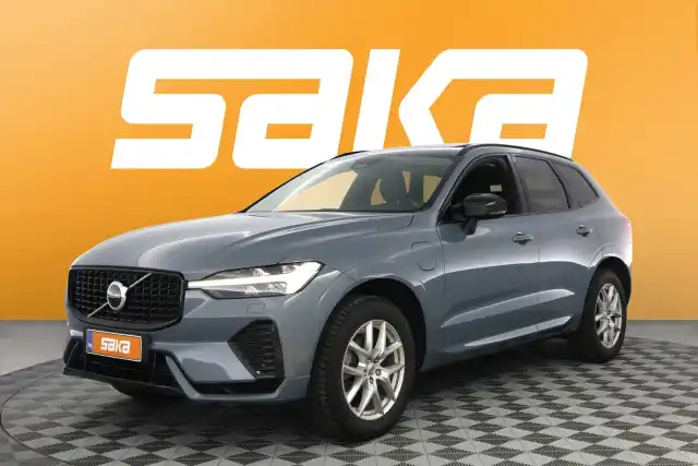 Harmaa Maastoauto, Volvo XC60 – VAR-93944