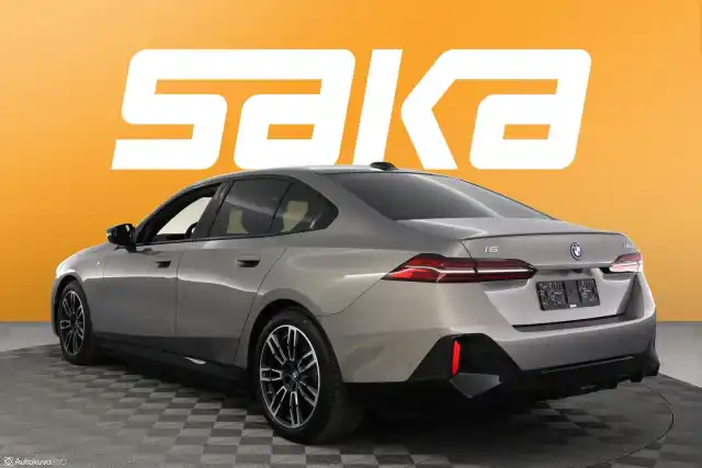 Harmaa Sedan, BMW I5 M60 – VAR-93979