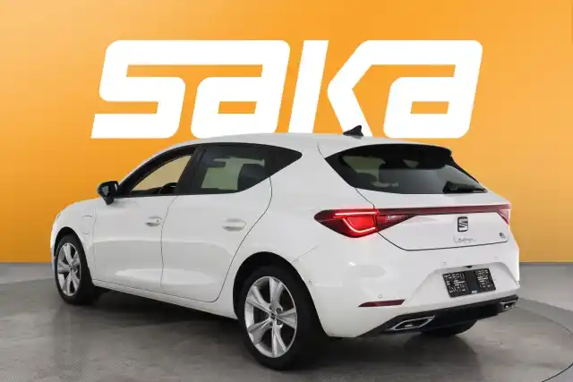 Valkoinen Viistoperä, Seat Leon – VAR-94153