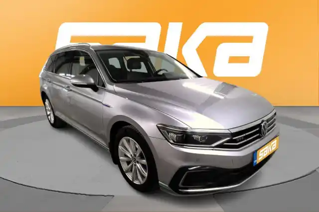 Harmaa Farmari, Volkswagen Passat – VAR-94183