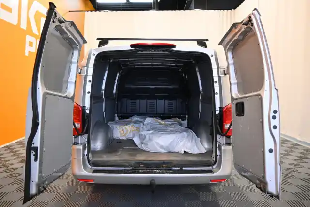 Hopea Pakettiauto, Mercedes-Benz Vito – VAR-94262