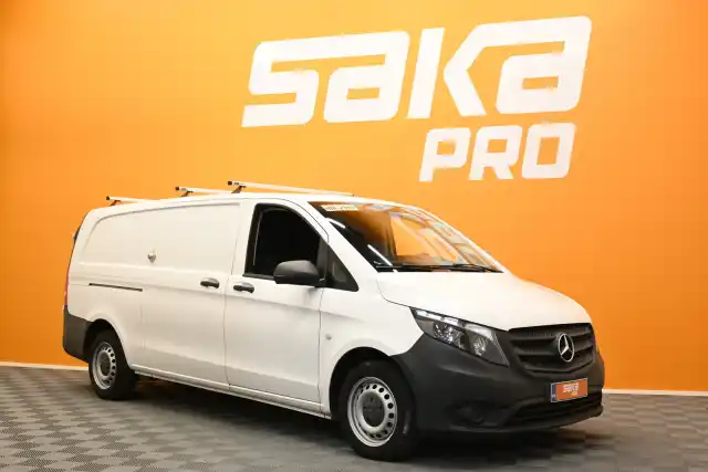 Valkoinen Pakettiauto, Mercedes-Benz Vito – VAR-94563