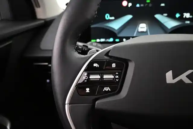 Punainen Maastoauto, Kia EV6 – VAR-94738