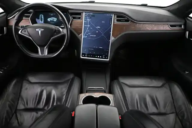 Harmaa Sedan, Tesla Model S – VAR-95519