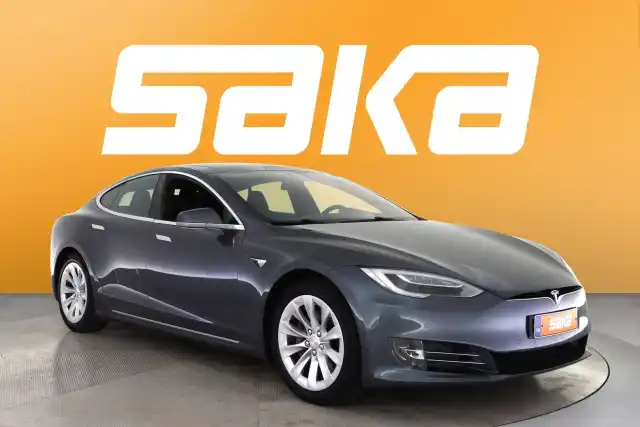 Harmaa Sedan, Tesla Model S – VAR-95519