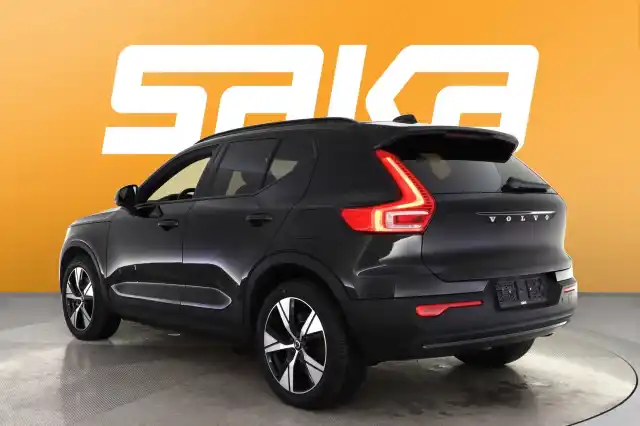 Musta Maastoauto, Volvo XC40 – VAR-95850