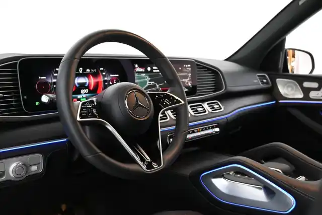 Harmaa Maastoauto, Mercedes-Benz GLE – VAR-95897