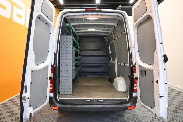 Valkoinen Pakettiauto, Mercedes-Benz Sprinter – VAR-96270