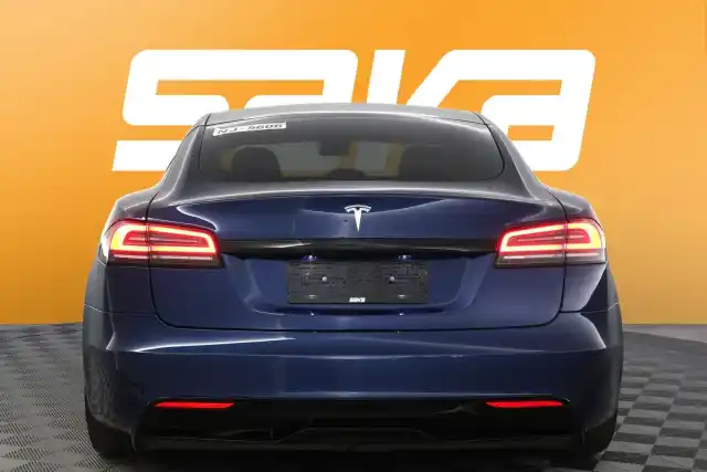 Sininen Sedan, Tesla Model S – VAR-98594