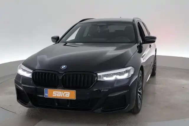 Musta Farmari, BMW 530 – VAR-98629