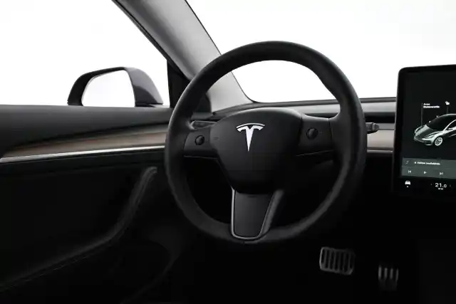 Harmaa Sedan, Tesla Model 3 – VAR-99160