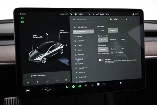 Harmaa Sedan, Tesla Model 3 – VAR-99160