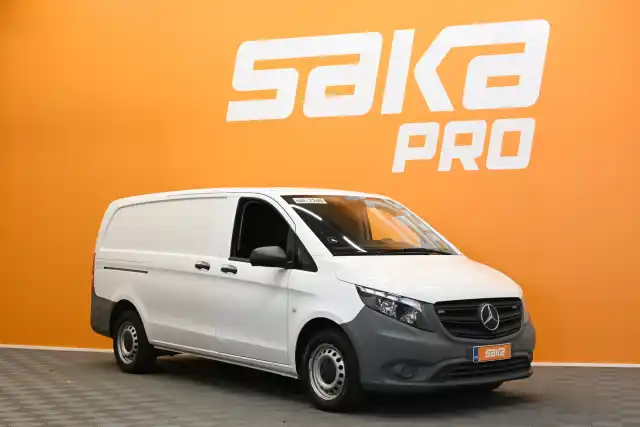 Valkoinen Pakettiauto, Mercedes-Benz Vito – VAR-99221
