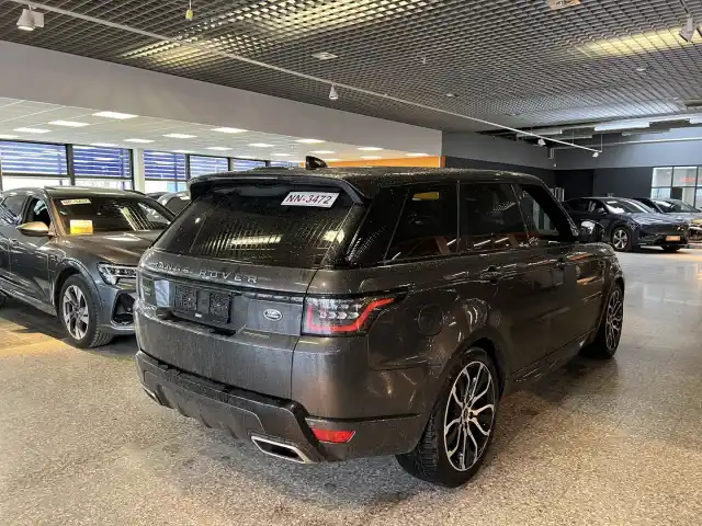 Musta Maastoauto, Land Rover Range Rover Sport – VAR-99574