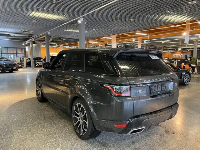 Musta Maastoauto, Land Rover Range Rover Sport – VAR-99574