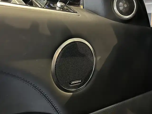 Musta Maastoauto, Land Rover Range Rover Sport – VAR-99574