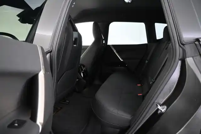 Musta Maastoauto, BMW iX – VAR-99734