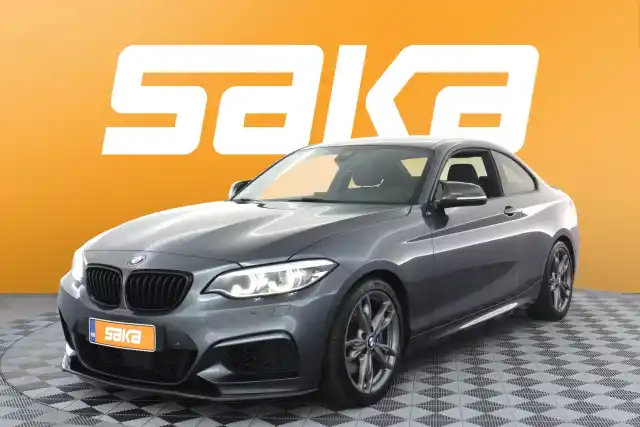 Harmaa Coupe, BMW M240i – VAR-A53275
