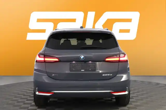 Harmaa Tila-auto, BMW 225 – VAR-M23909