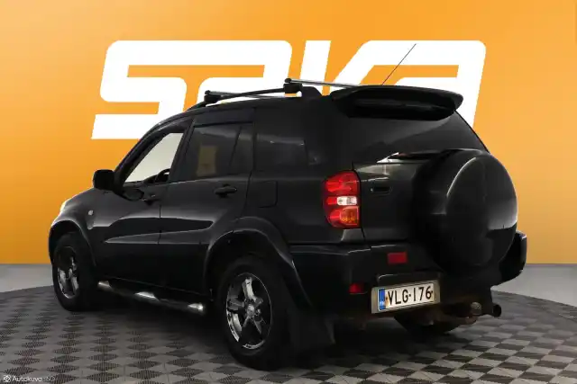 Musta Maastoauto, Toyota RAV4 – VLG-176
