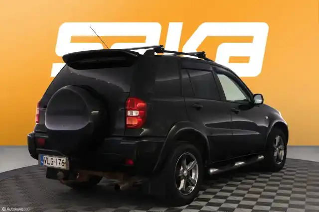 Musta Maastoauto, Toyota RAV4 – VLG-176