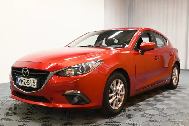 Punainen Viistoperä, Mazda 3 – VMZ-515