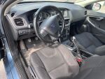 Sininen Viistoperä, Volvo V40 – VNZ-807, kuva 4