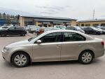 Hopea Sedan, Volkswagen Jetta – VNZ-955, kuva 3