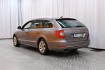 Beige Farmari, Skoda Superb – VOZ-176, kuva 5